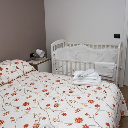 דירות Monforte dʼAlba Casa Valentin מראה חיצוני תמונה